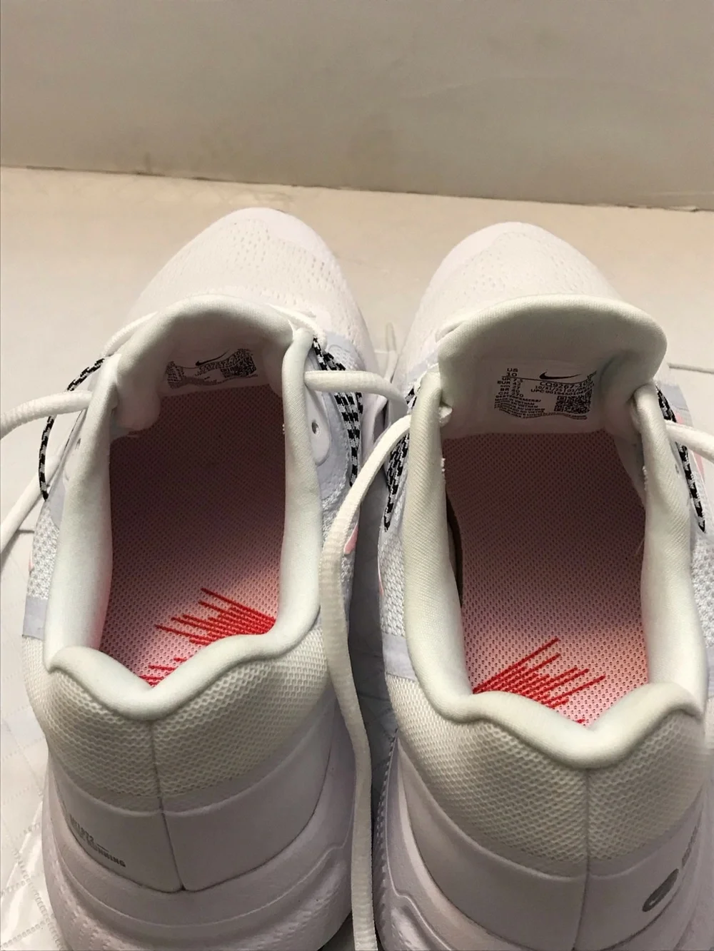 Nike White Sneakers with Pink Insole and pink Swoosh